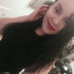 Meet your Posher, Sylvia